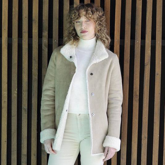 Rulamjakke beige halvlang